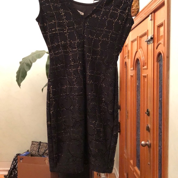 Dress size small - Picture 2 of 4